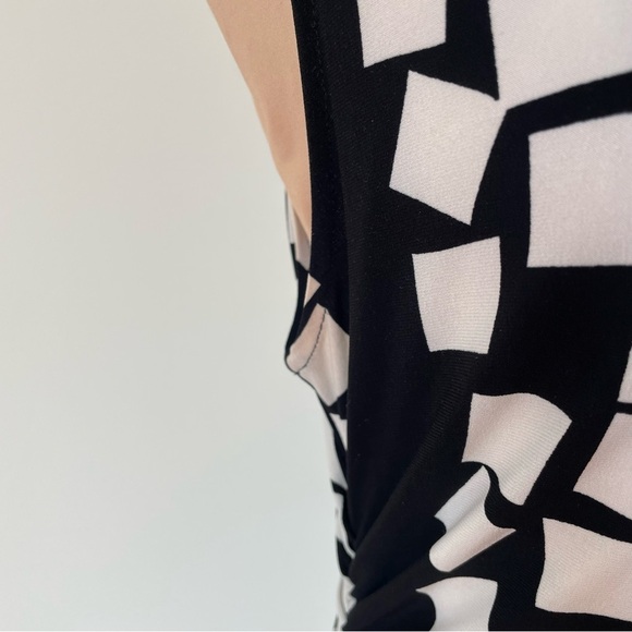 Norma Kamali KAMALIKULTURE Black White Floating Boxes Sleeveless Shirred Dress S - Picture 10 of 11